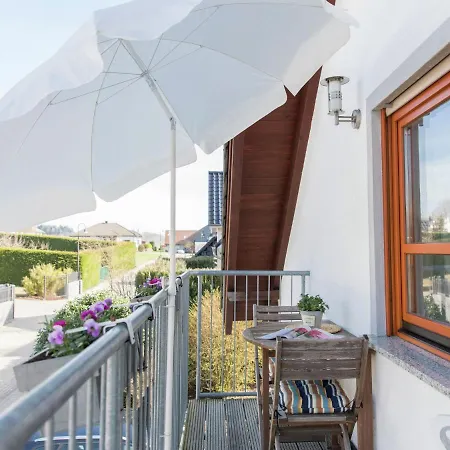 Cozy In Beltheim Germany With Swimming Pool Appartement